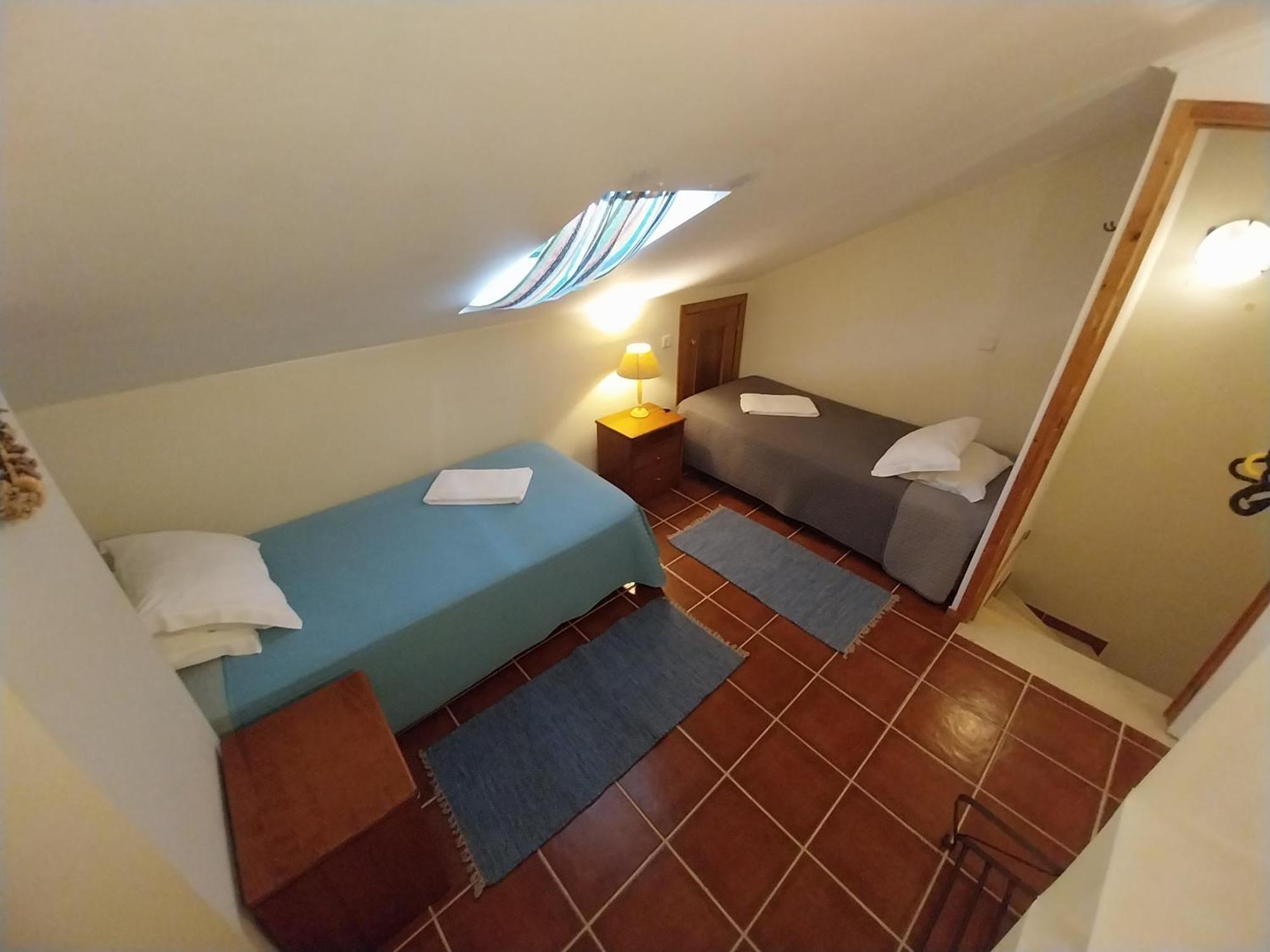 Supertubos Beach Hostel Atouguia Da Baleia Bagian luar foto