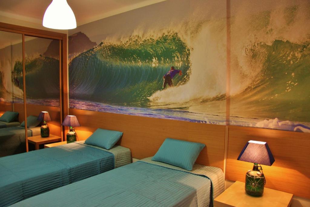 Supertubos Beach Hostel Atouguia Da Baleia Ruang foto